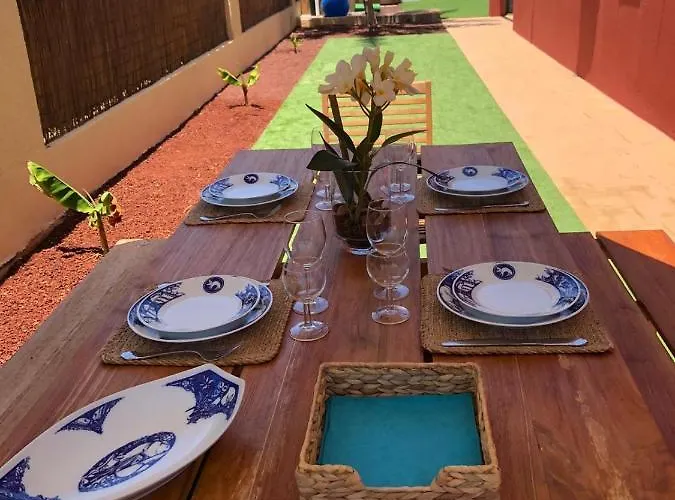 Aura * Costa De Antigua