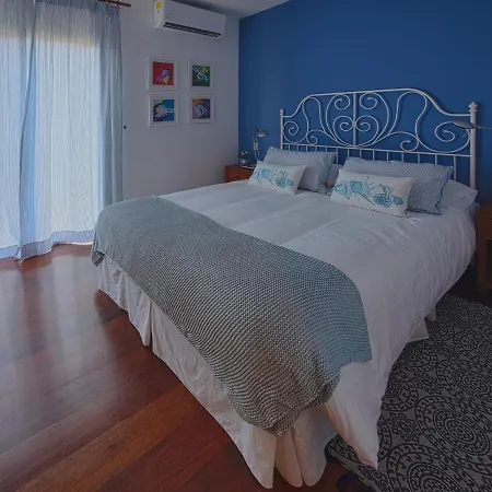 Aura Коста-де-Антигуа