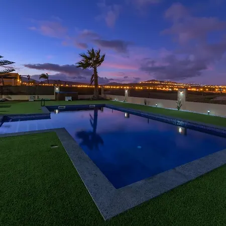 Aura Villa